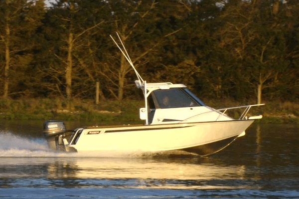 ramco_boats_canterbury_6020_fishermanr_web_12